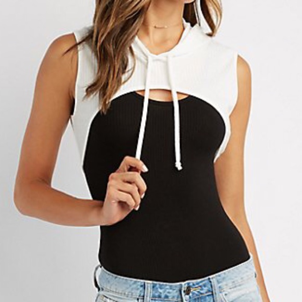 Charlotte Russe Ribbed Open Cropped Hoodie